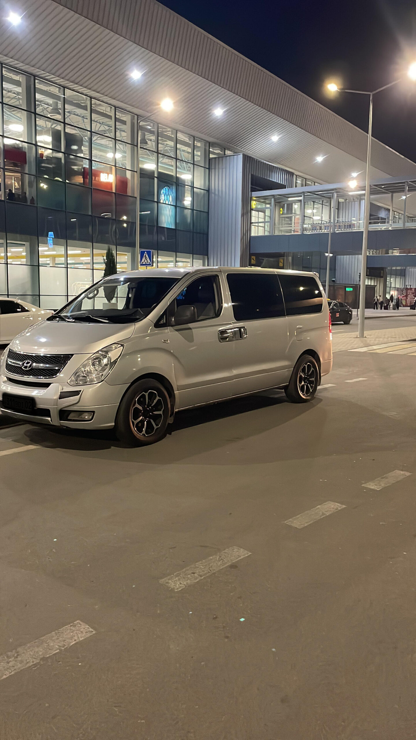 Toyota Voxy - Grande Travel