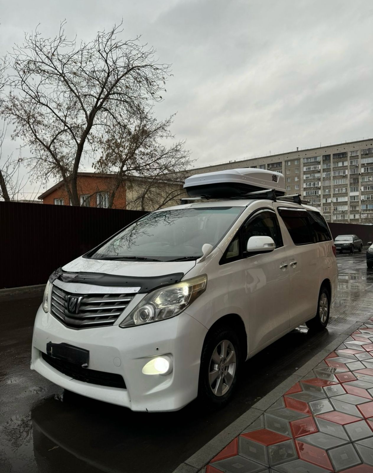 Toyota Alphard - Grande Travel